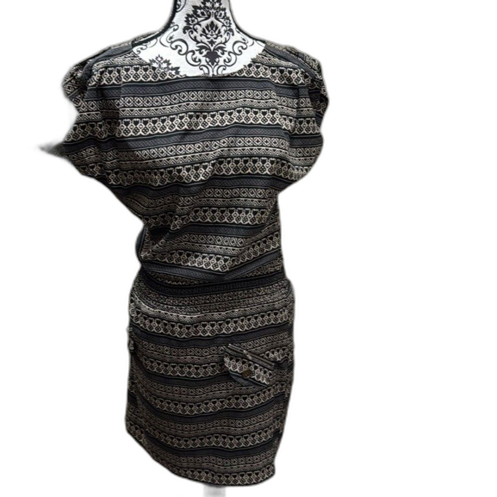 Allen B. By Allen Schwartz Black and Cream Long Sleeve Mini Dress